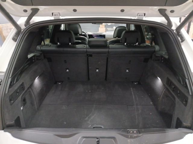 Used 2025 BMW X5 xDrive50e image 34