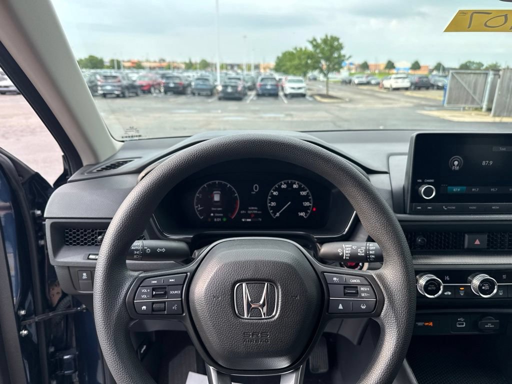 Used 2025 Honda CR-V LX image 13