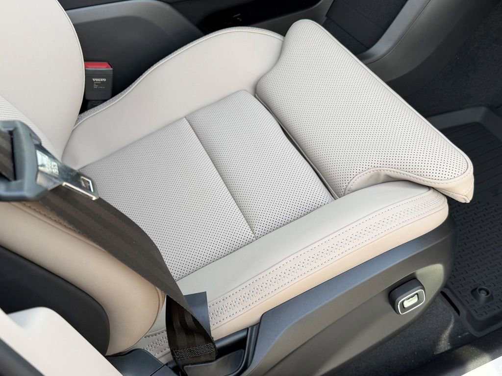 New 2026 Volvo EX90 Plus AWD/4WD image 12