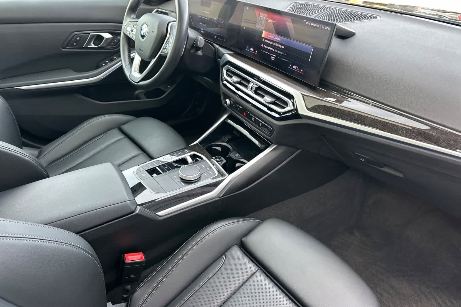 Used 2024 BMW 330i Sedan w/ Convenience Package image 16