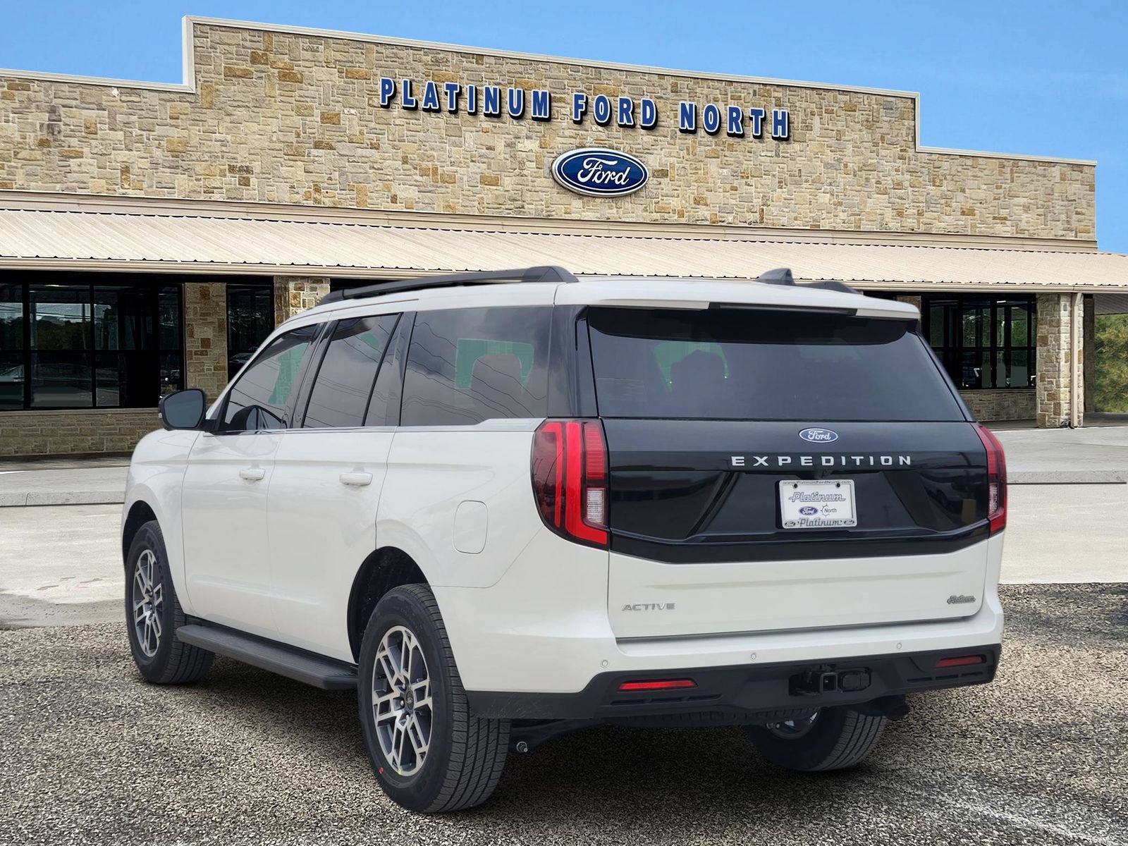 New 2026 Ford Expedition Active RWD image 4