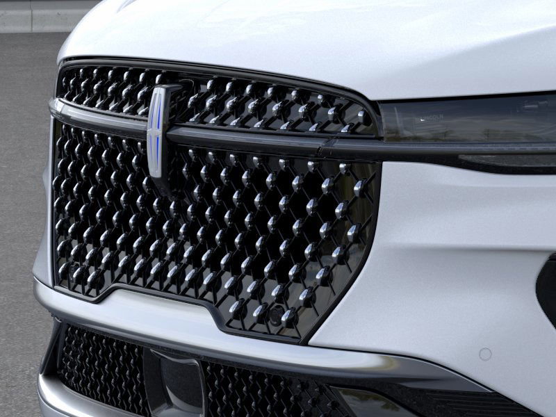 New 2026 Lincoln Nautilus Reserve image 17