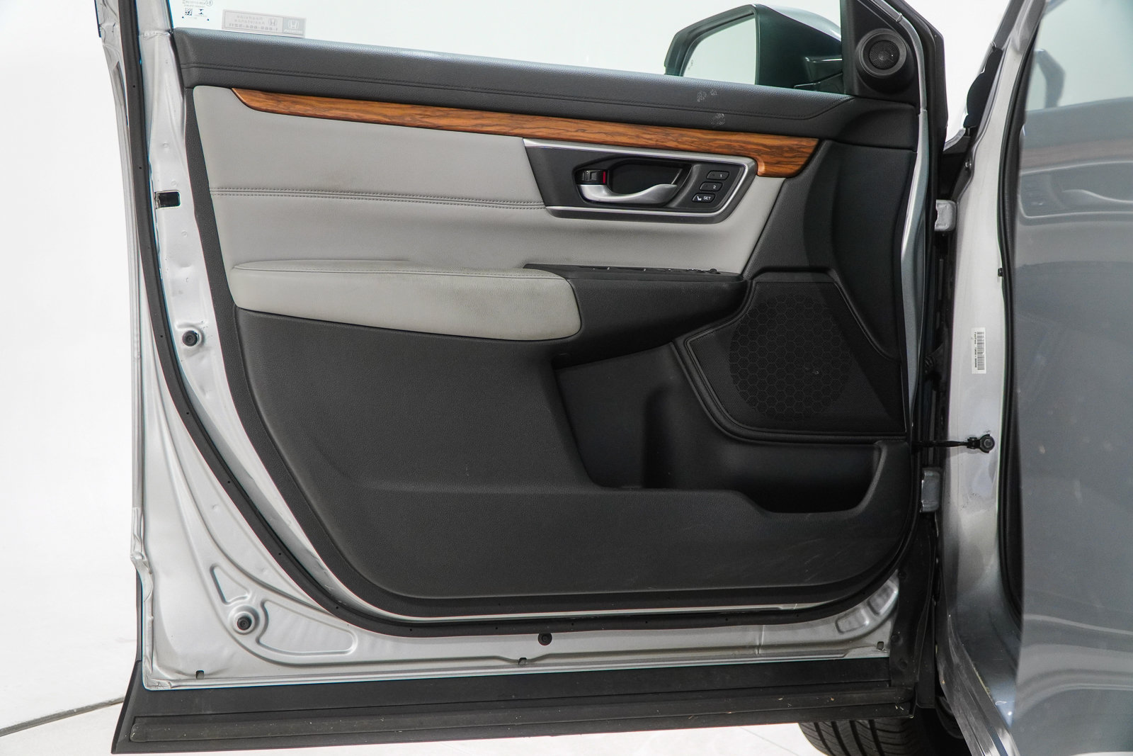 Used 2020 Honda CR-V EX-L image 18