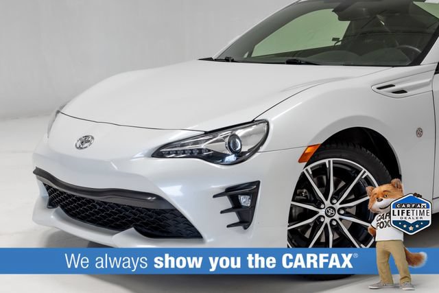 Used 2018 Toyota 86 RWD video 2