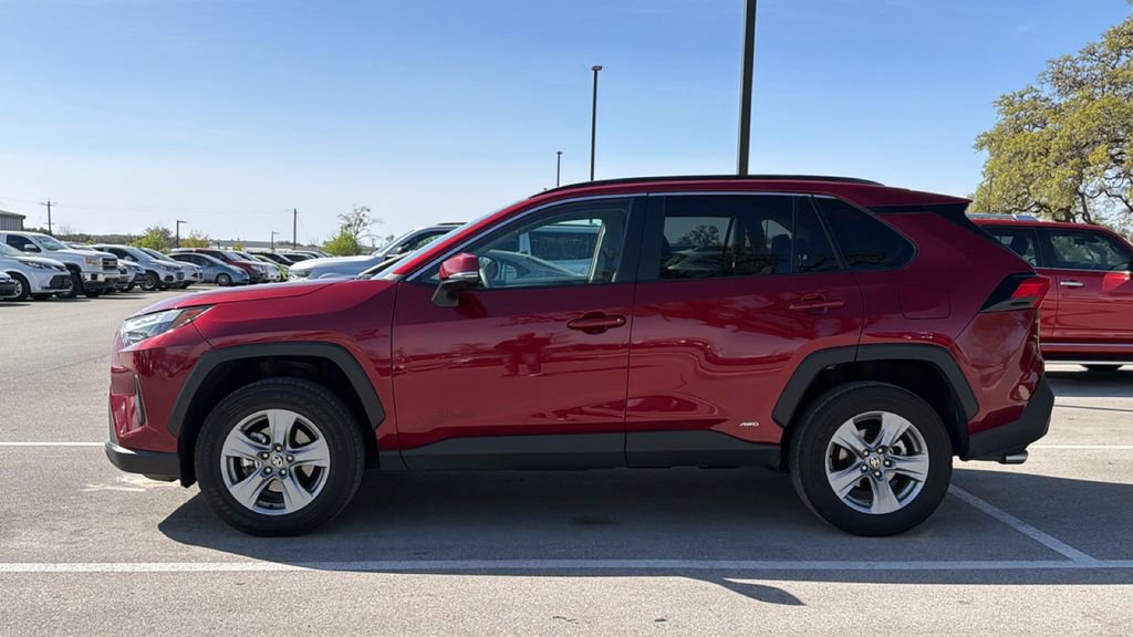 Certified 2025 Toyota RAV4 XLE image 9