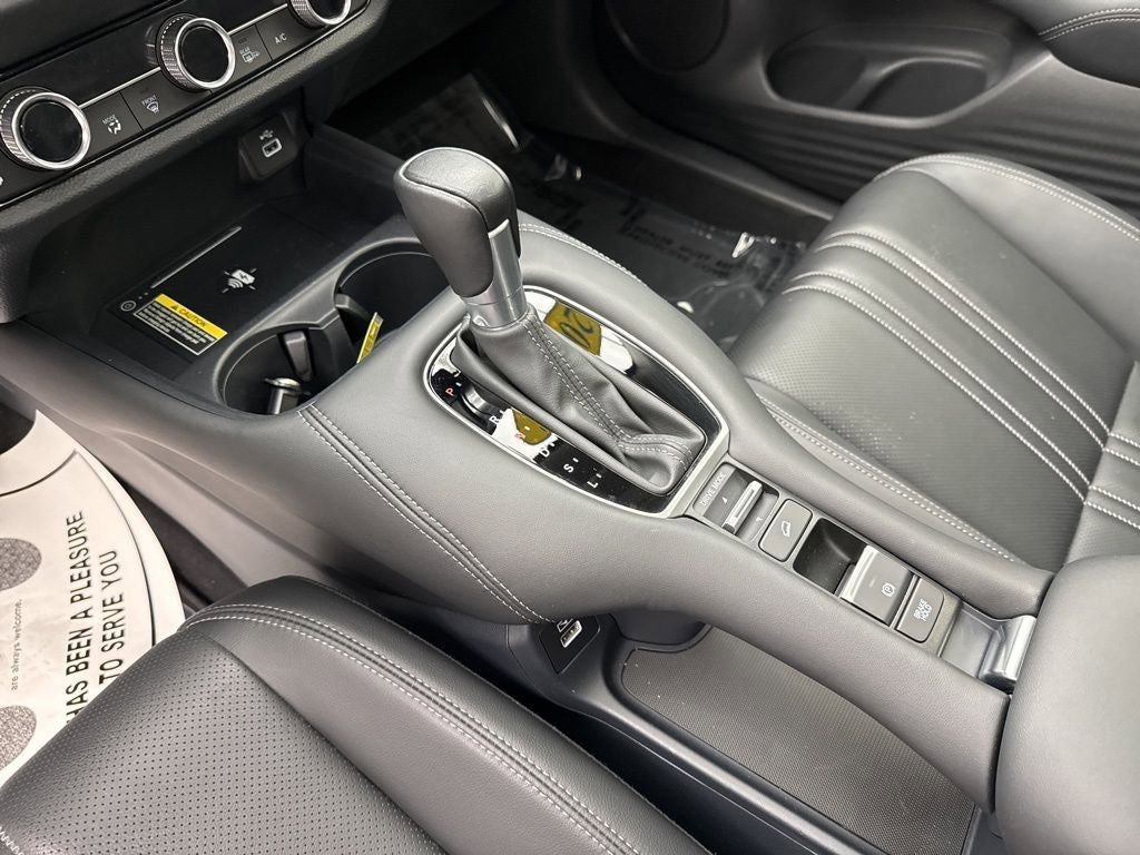 Used 2023 Honda HR-V EX-L image 18