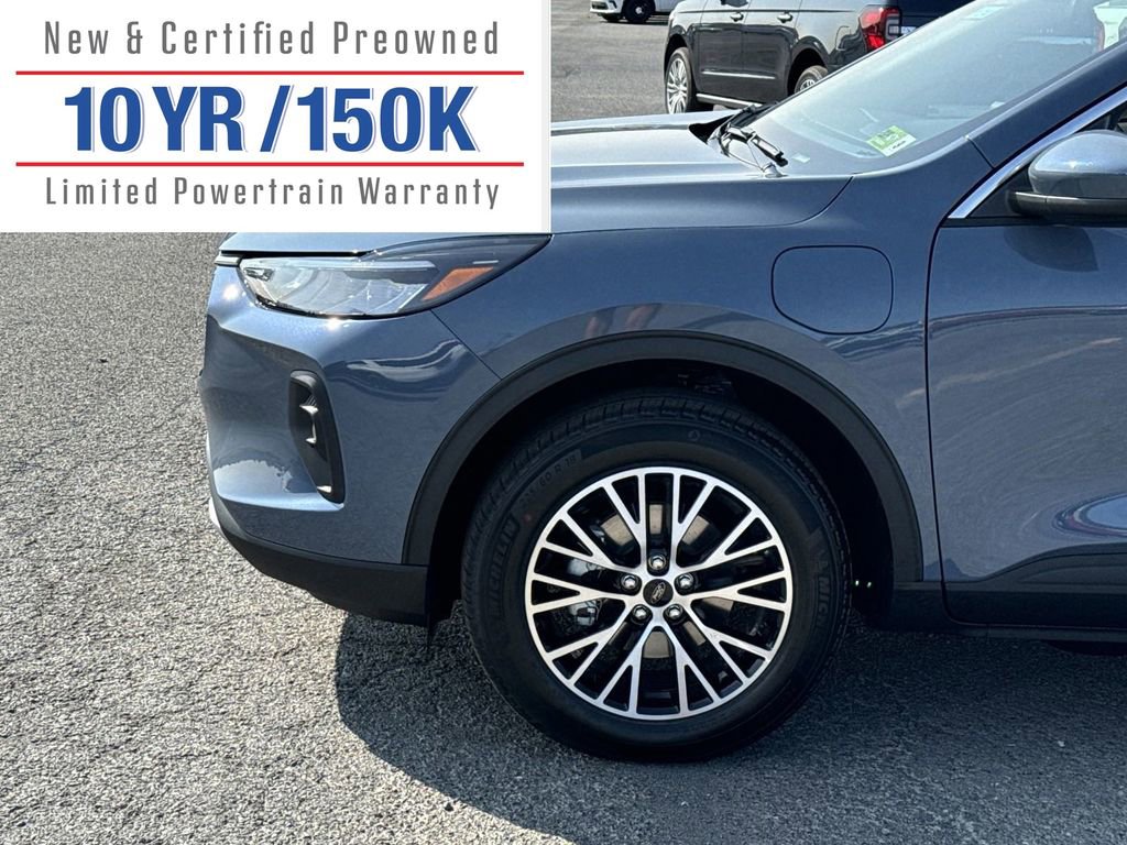 Used 2024 Ford Escape SE image 11