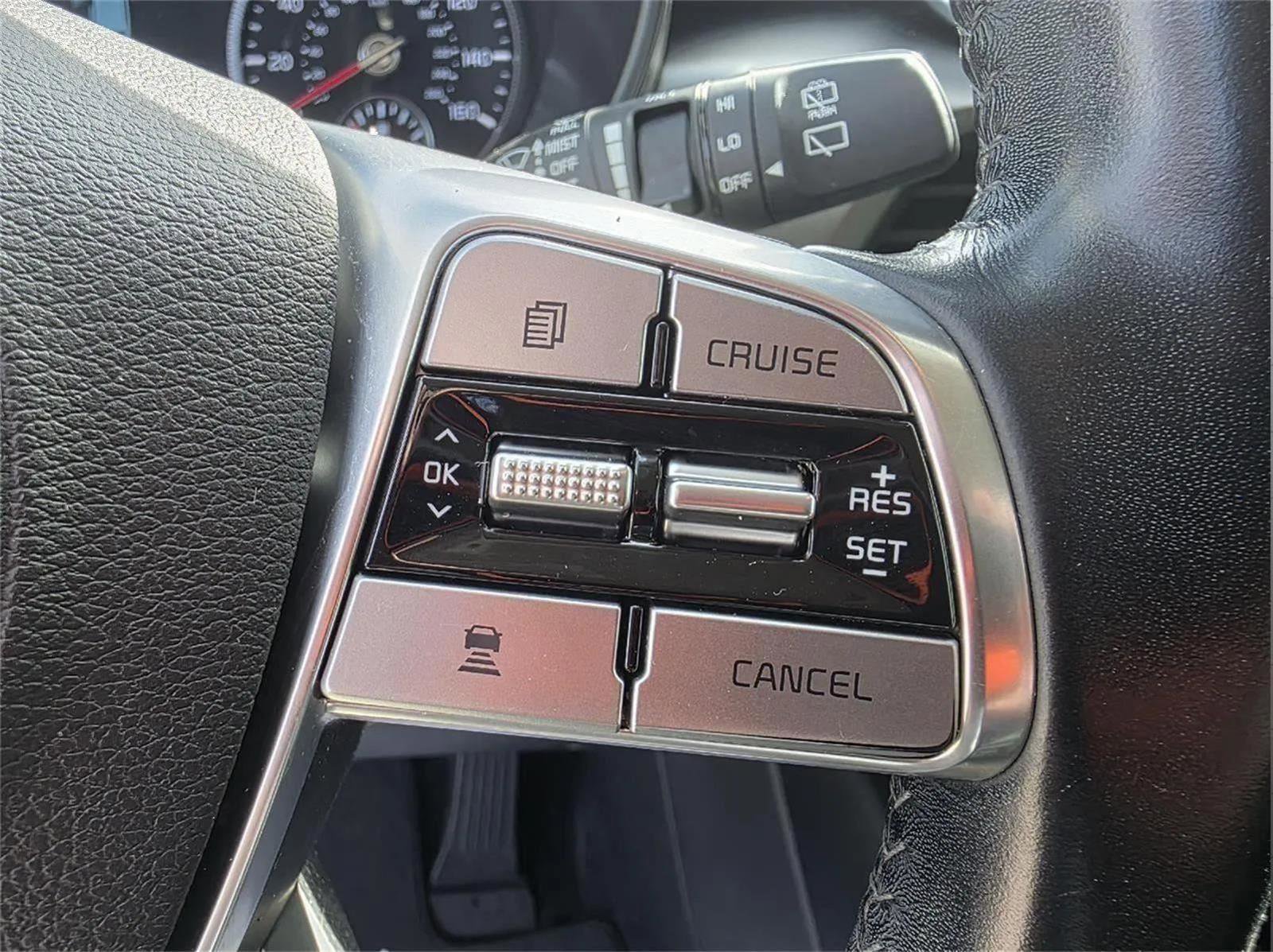 Used 2021 Kia Telluride LX image 13