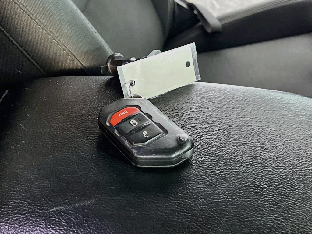 Used 2018 Jeep Wrangler Sport AWD/4WD image 32