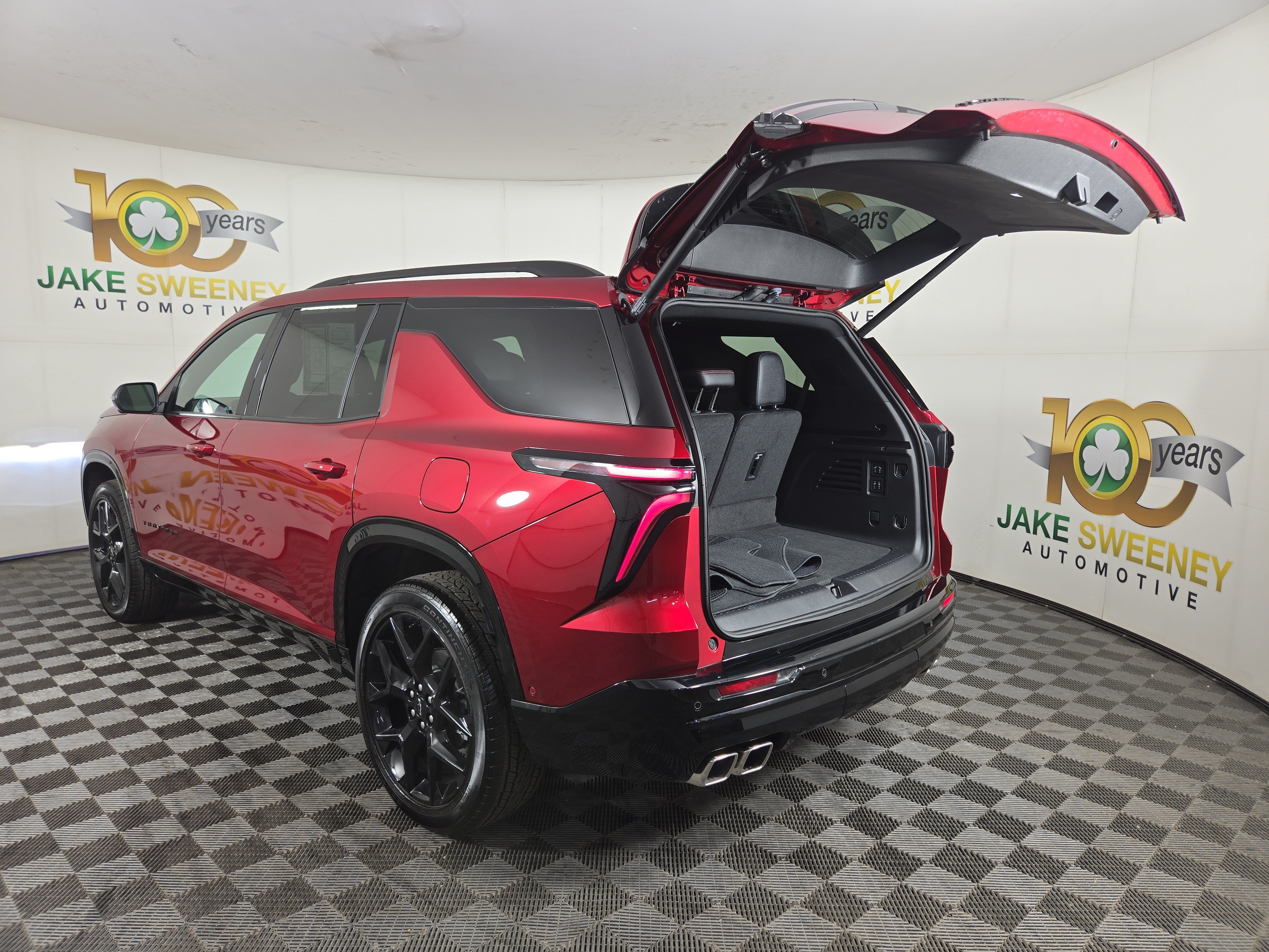 Certified 2024 Chevrolet Traverse RS AWD/4WD image 36