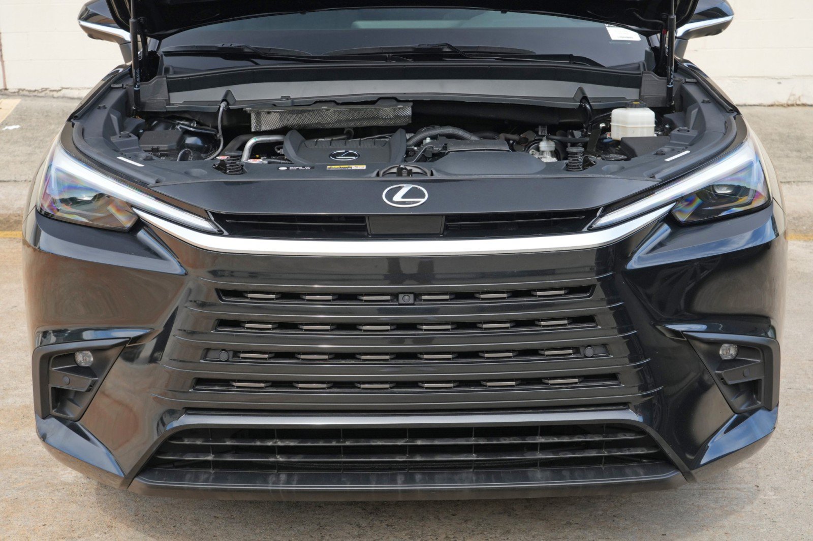 Used 2025 Lexus TX 350 FWD w/ Technology Package image 8