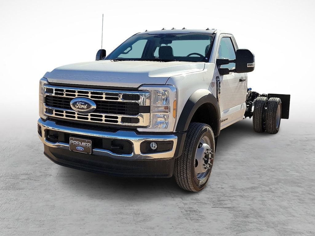 New 2026 Ford F550 4x4 Regular Cab Super Duty image 4