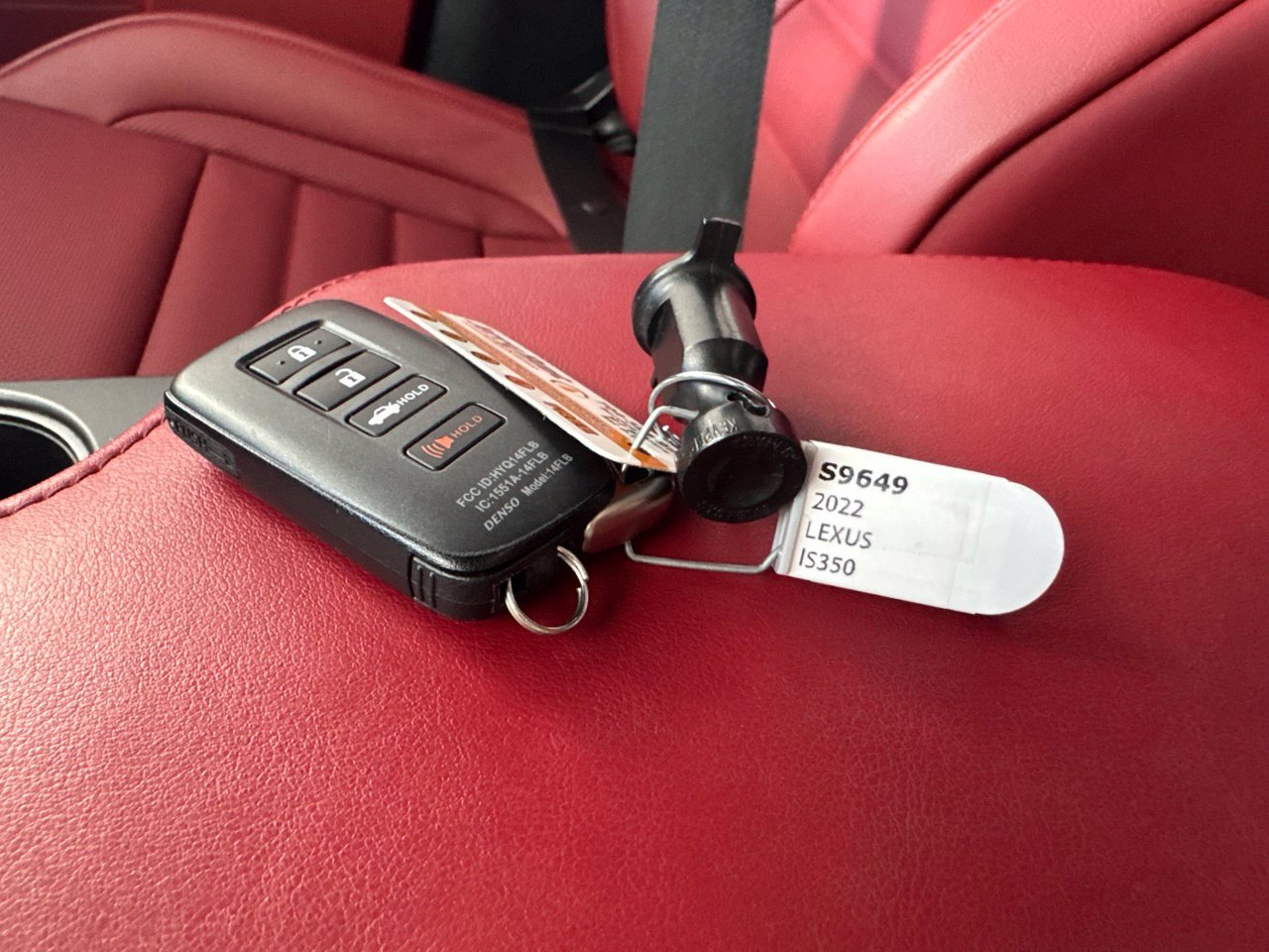 Used 2022 Lexus IS 350 F Sport RWD image 3