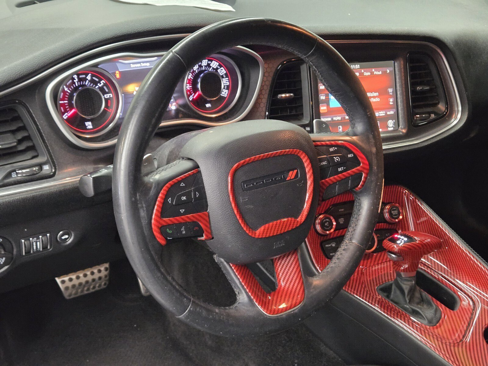 Used 2015 Dodge Challenger SXT Plus RWD image 14