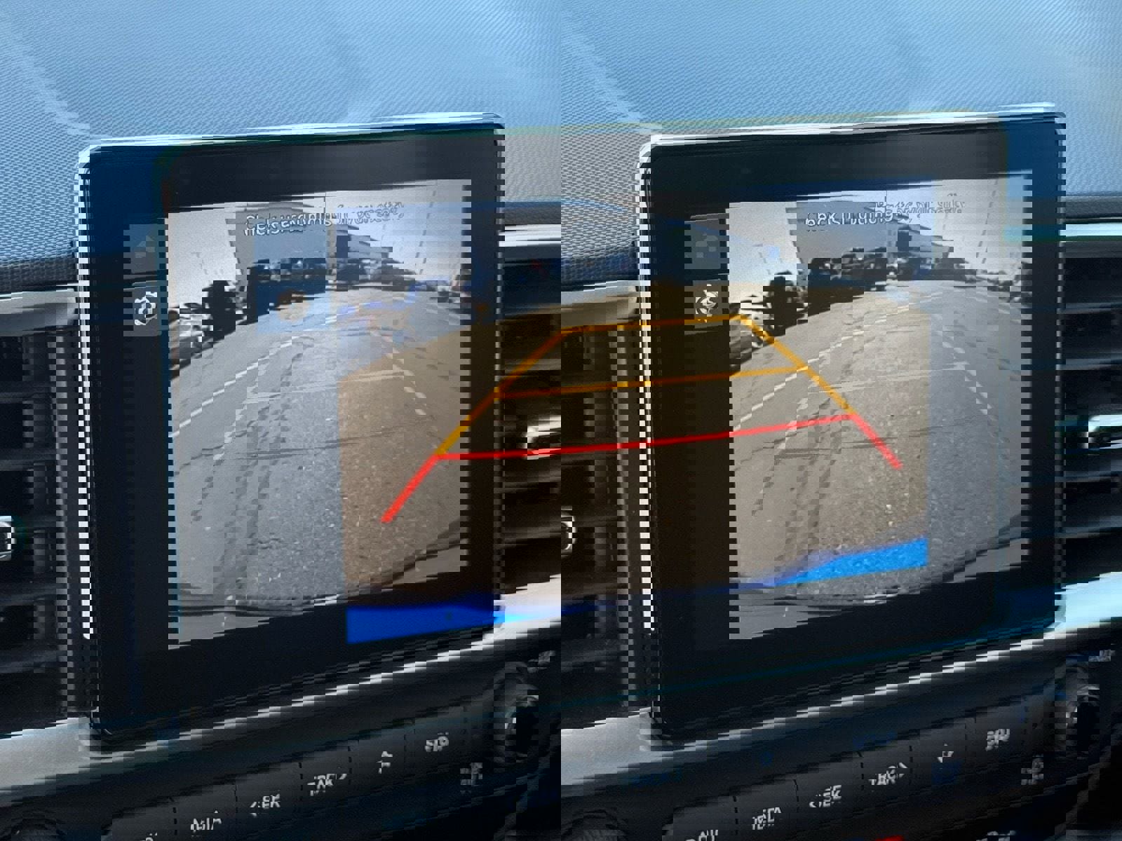 Used 2025 Hyundai Venue SE image 22