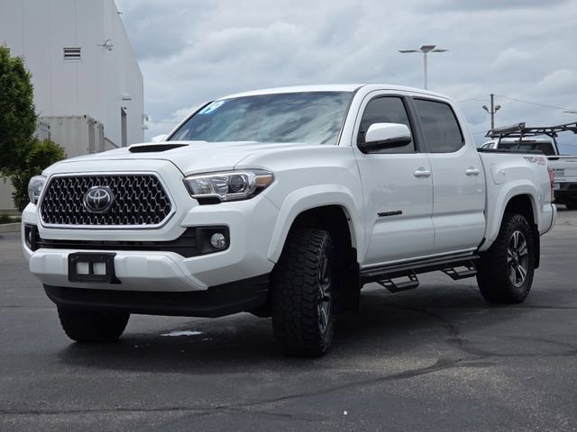 Used 2019 Toyota Tacoma TRD Sport AWD/4WD image 20