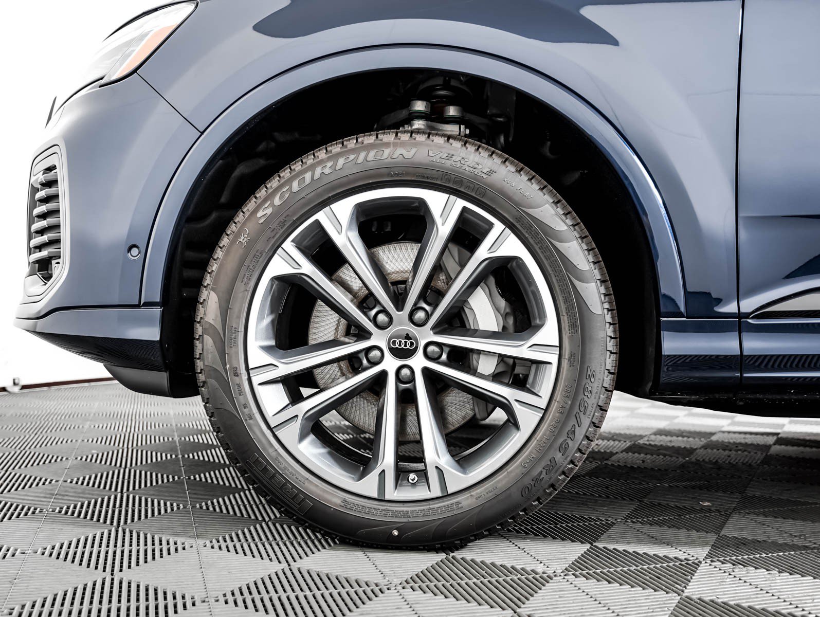 New 2026 Audi Q7 2.0T Premium AWD/4WD image 4