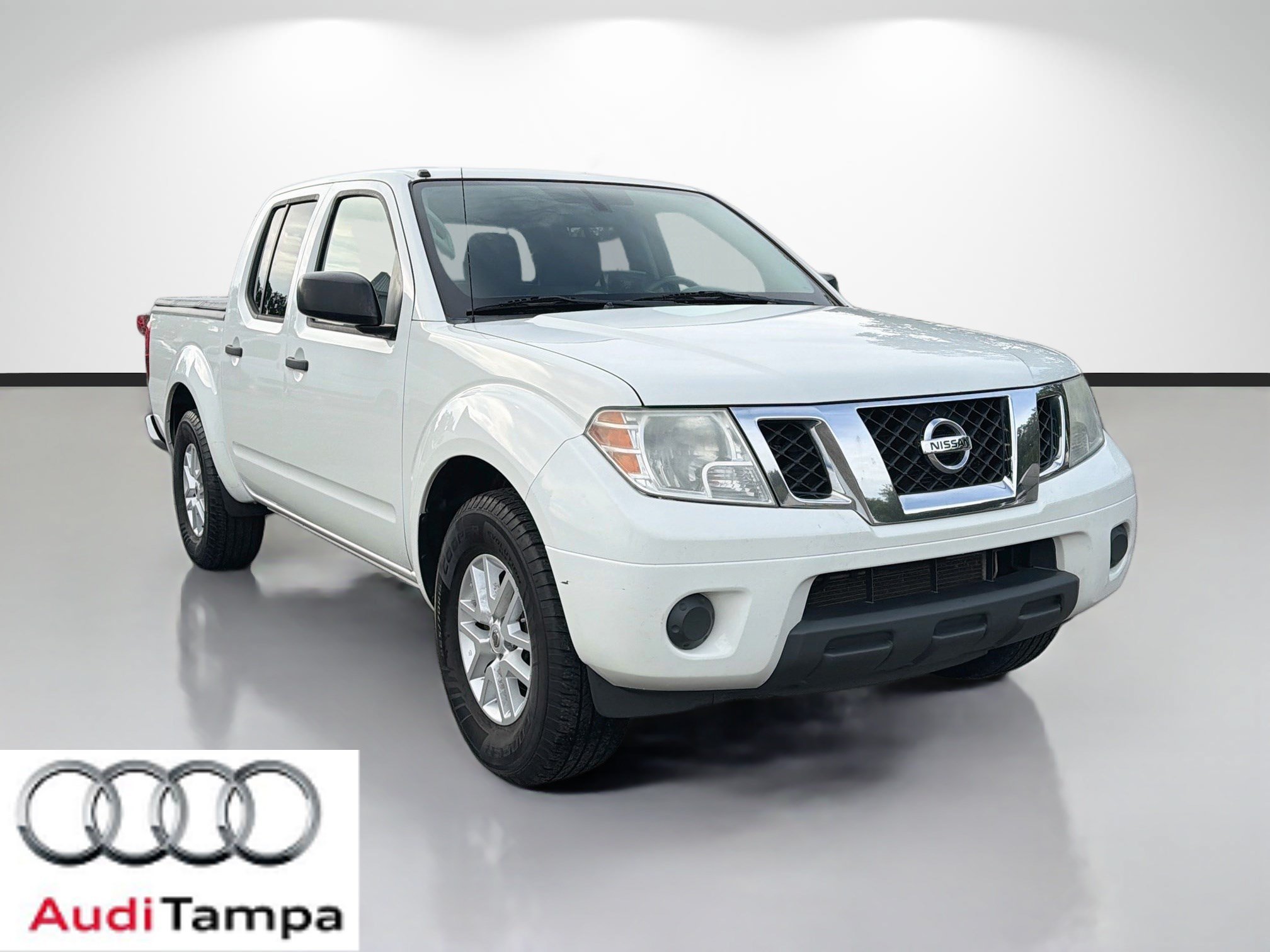 Used 2019 Nissan Frontier SV RWD image 1