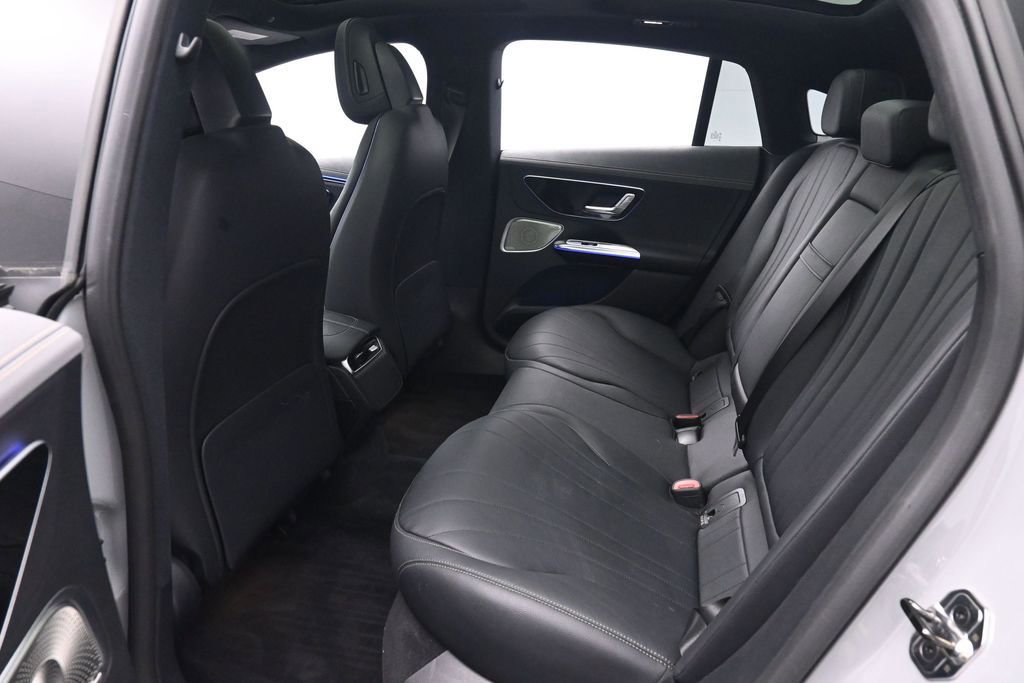 Used 2023 Mercedes-Benz EQE 350+ 4MATIC Sedan w/ Exclusive Trim Package image 16