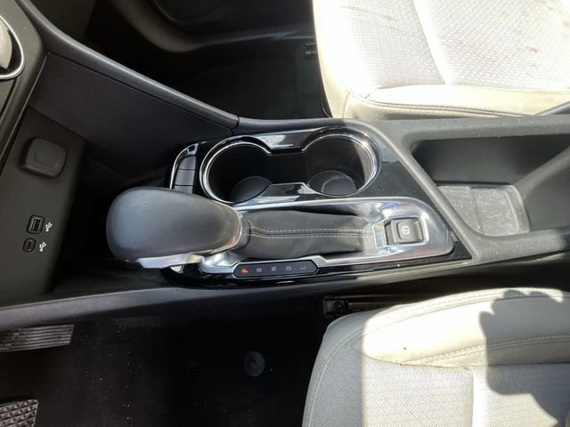 Certified 2024 Buick Encore GX Preferred w/ Advanced Technology Package FWD image 21