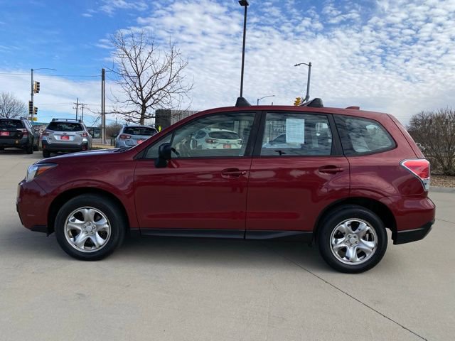 Used 2017 Subaru Forester 2.5i image 2