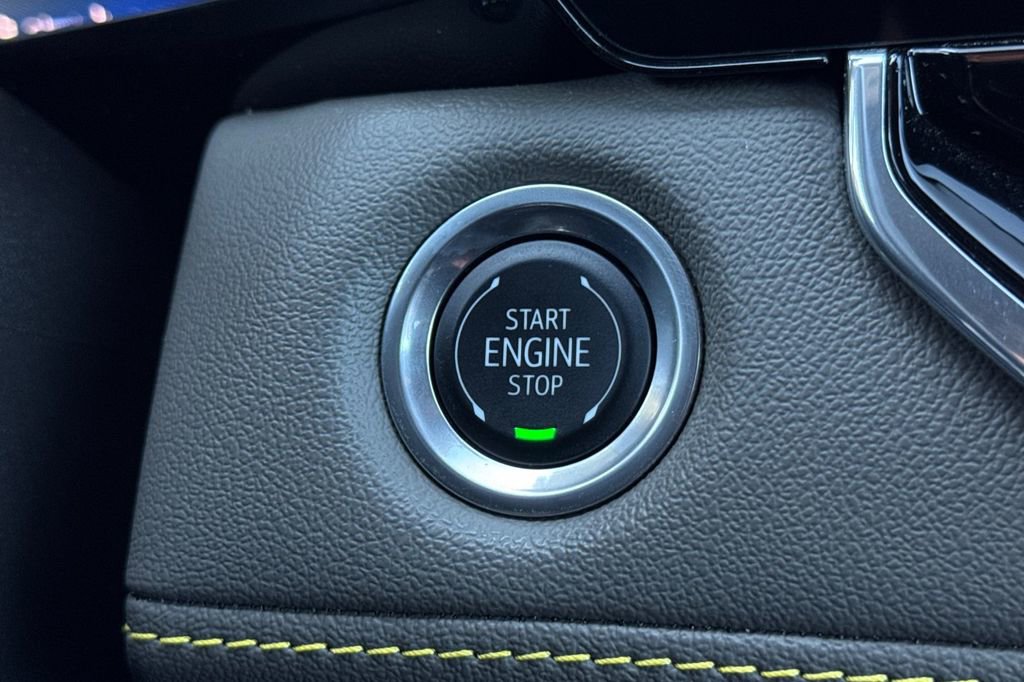 Certified 2024 Chevrolet Colorado ZR2 w/ Safety Package image 25