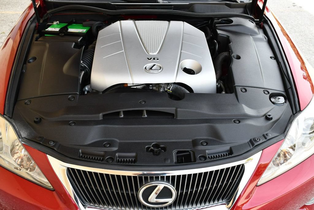 Used 2015 Lexus IS 350C RWD image 63
