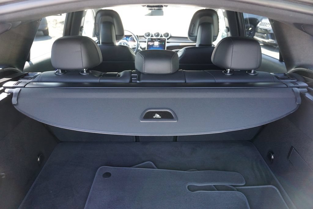 Certified 2025 Mercedes-Benz GLC 300 image 30