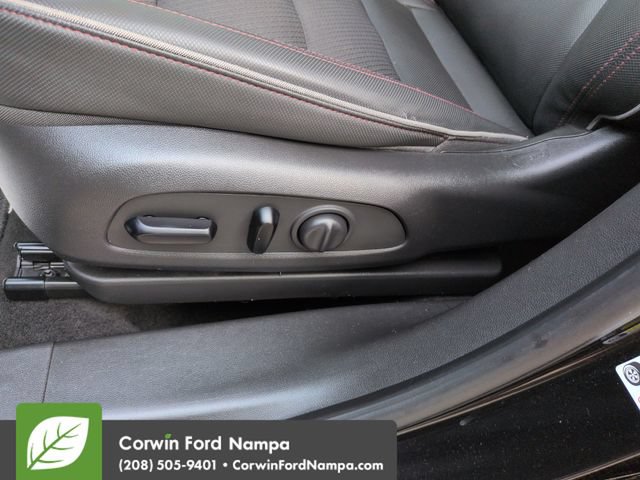 Used 2021 Chevrolet TrailBlazer RS w/ Convenience Package AWD/4WD image 12