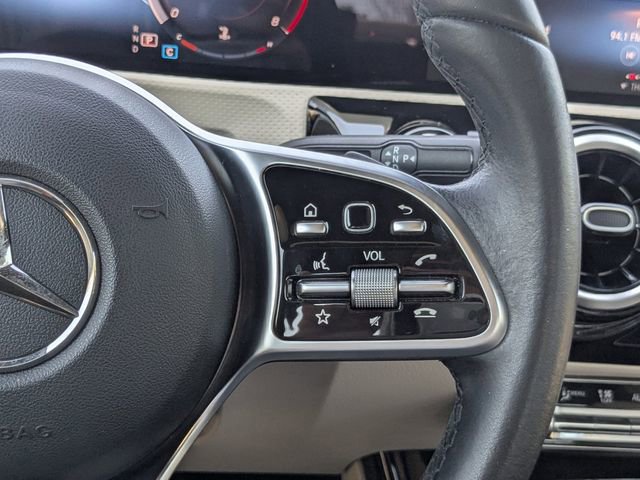 Used 2020 Mercedes-Benz A 220 4MATIC image 27