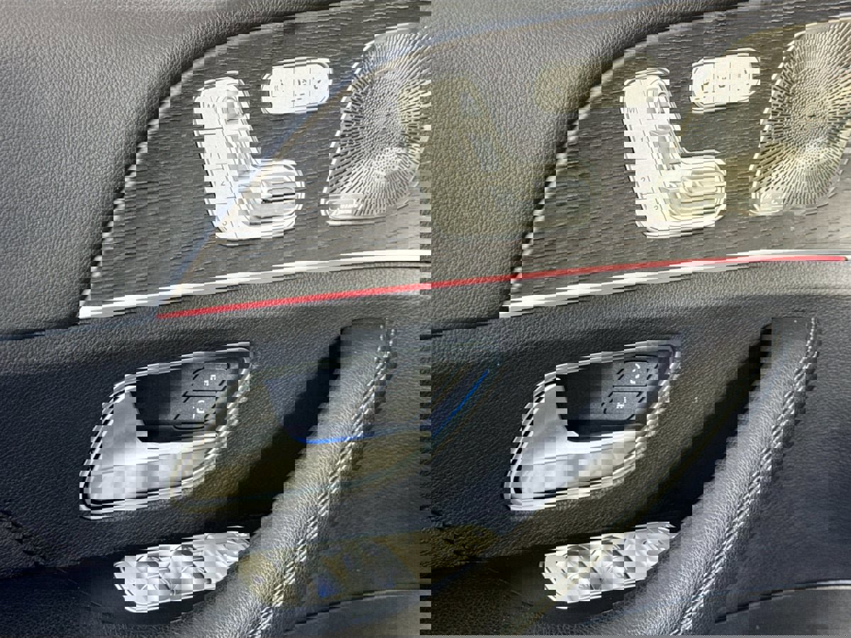 Used 2024 Mercedes-Benz GLS 450 4MATIC image 24