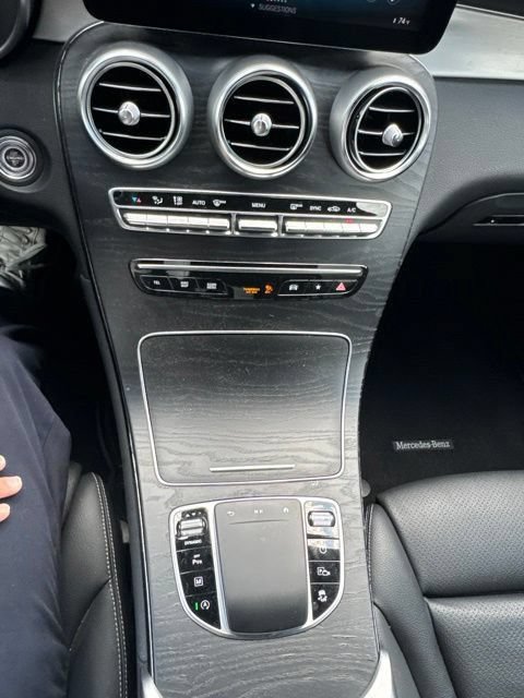 Used 2022 Mercedes-Benz GLC 300 image 39