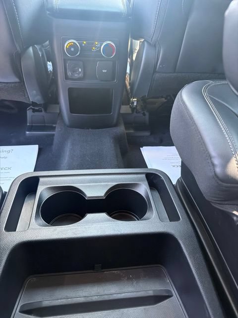 Used 2021 Ford Explorer XLT w/ Equipment Group 202A AWD/4WD image 17
