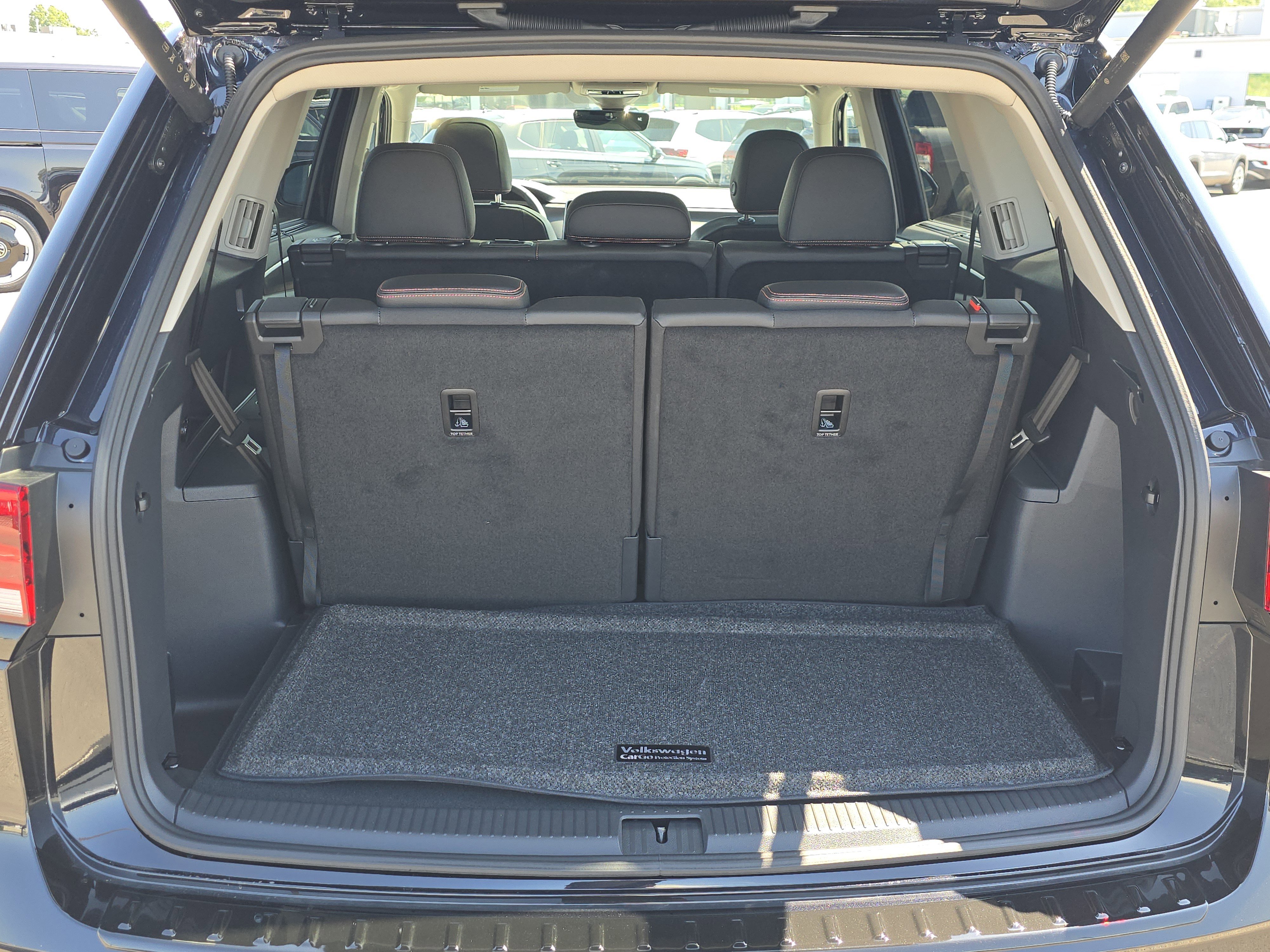 New 2025 Volkswagen Atlas Peak Edition SE image 26