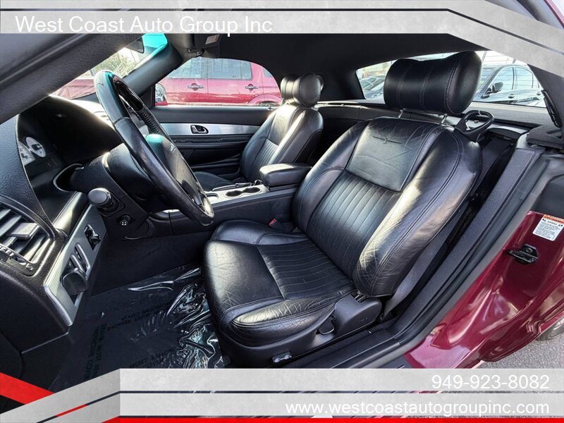 Used 2004 Ford Thunderbird Deluxe RWD image 10