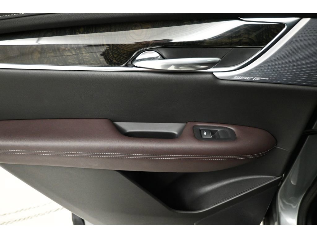 Used 2024 Cadillac XT6 Premium Luxury w/ Technology Package AWD/4WD image 24