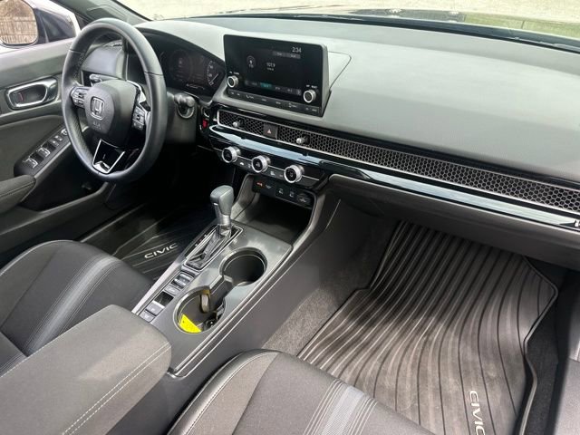 Used 2025 Honda Civic Sport image 13