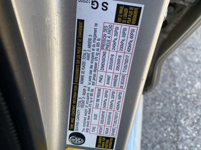 Used 2021 Toyota Corolla LE image 20