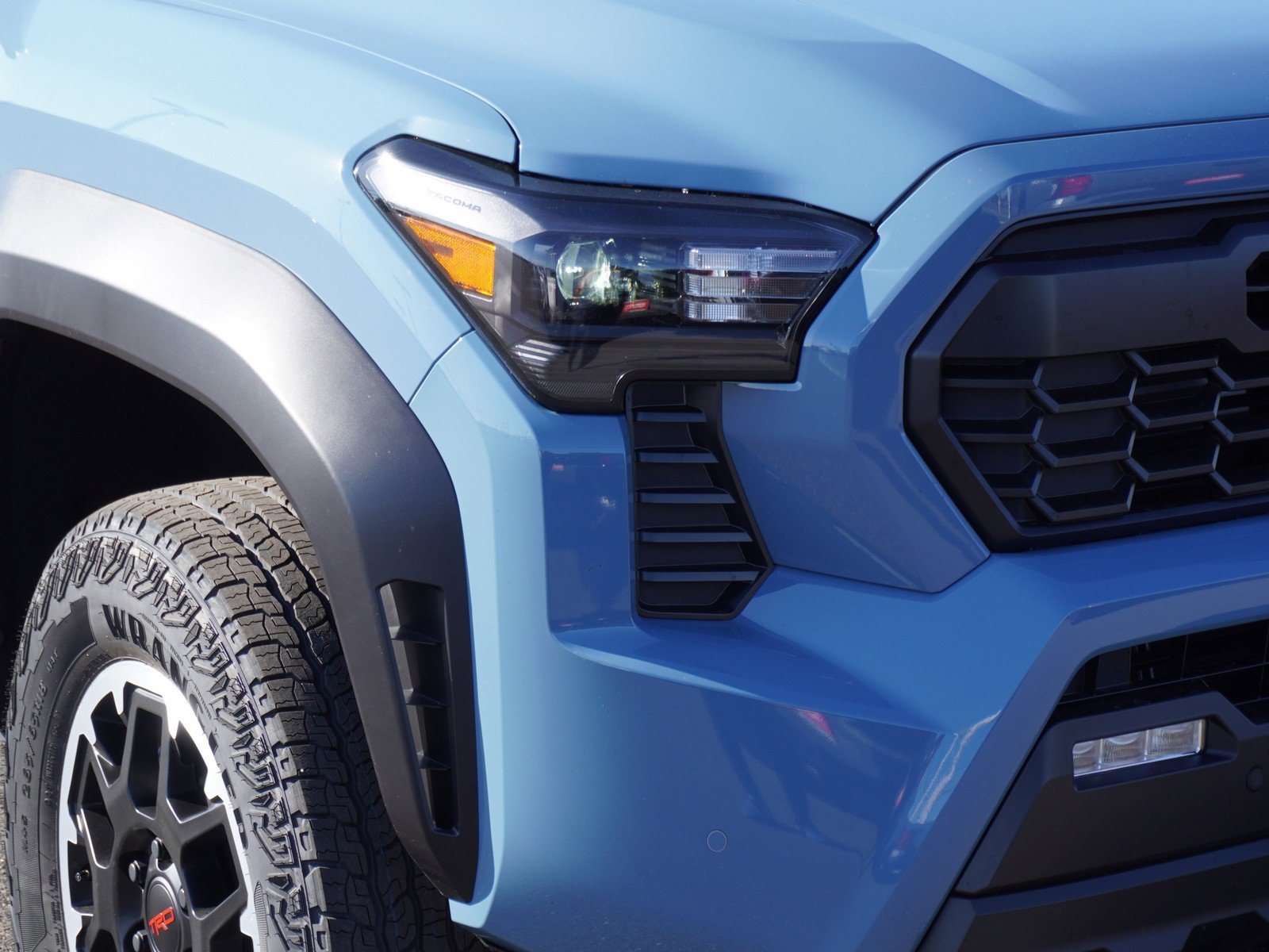 New 2026 Toyota Tacoma TRD Off-Road image 3