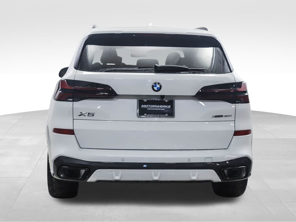 New 2026 BMW X5 xDrive40i w/ M Sport Package image 4