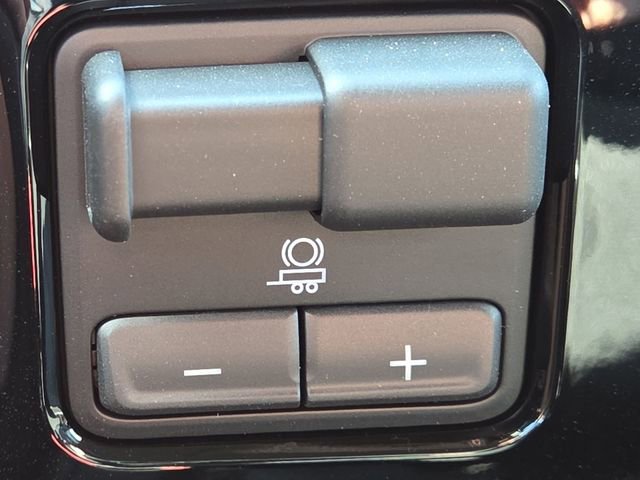 New 2026 Chevrolet Silverado 1500 LT image 39