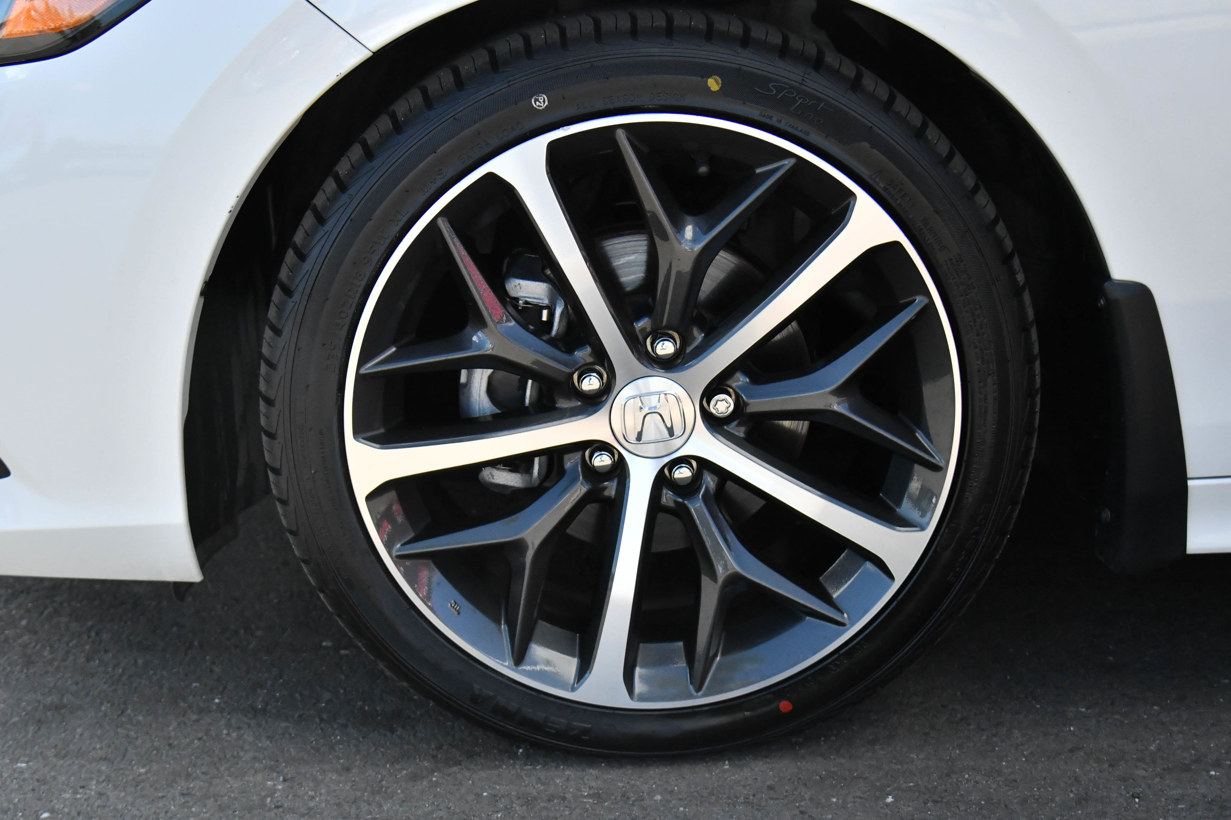 Used 2024 Honda Civic Touring image 12