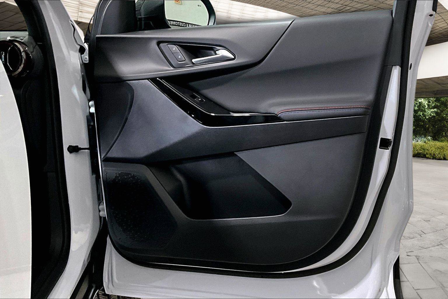 New 2026 Chevrolet Equinox RS w/ Safety and Technology Package image 13