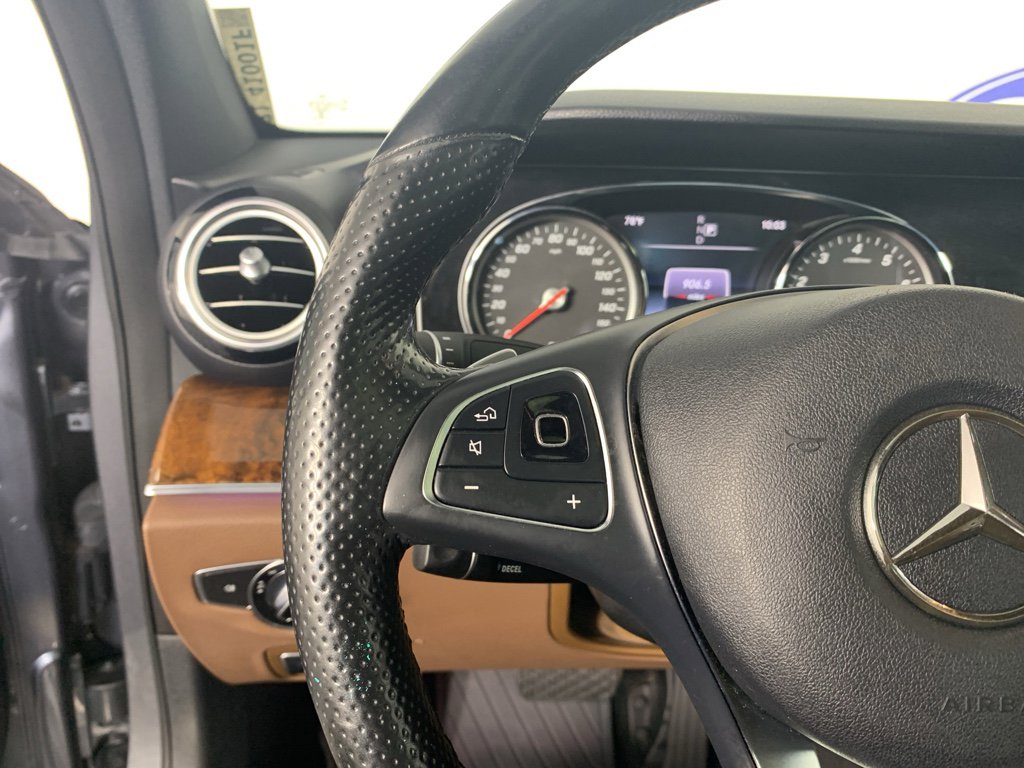 Used 2017 Mercedes-Benz E 300 4MATIC image 18