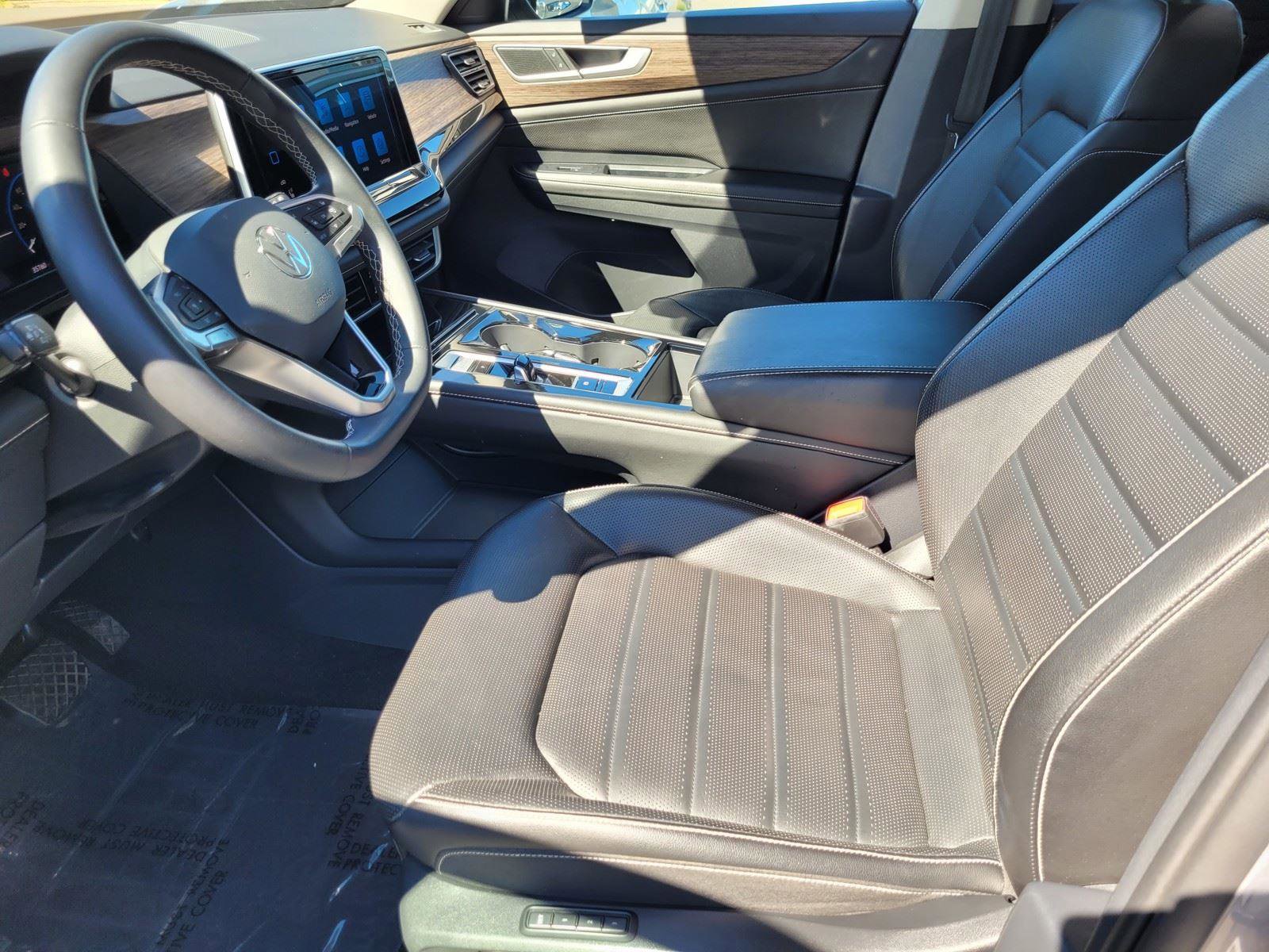 Certified 2024 Volkswagen Atlas SEL image 21