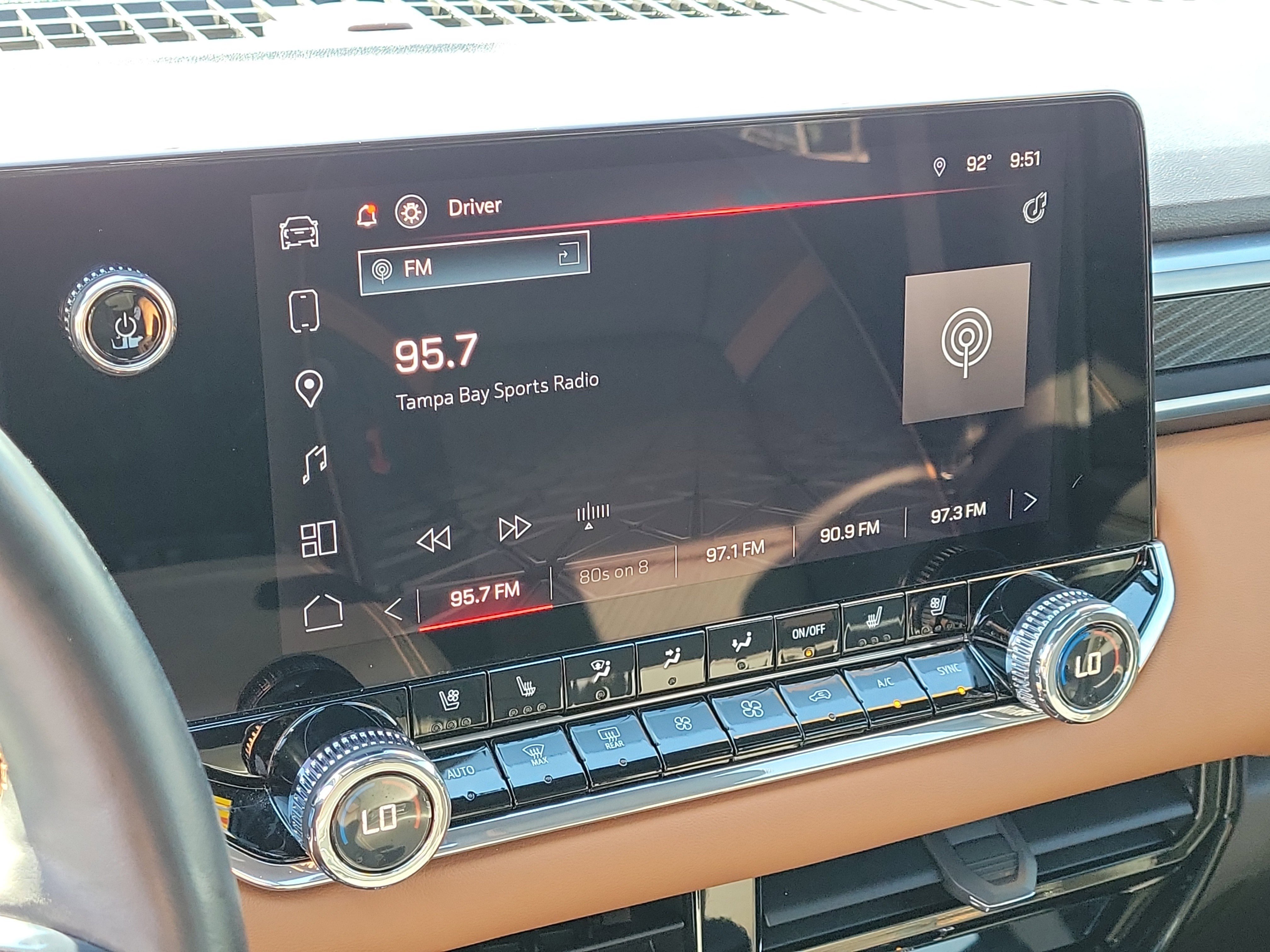 Used 2024 GMC Canyon AT4 w/ AT4 Premium Package AWD/4WD image 23