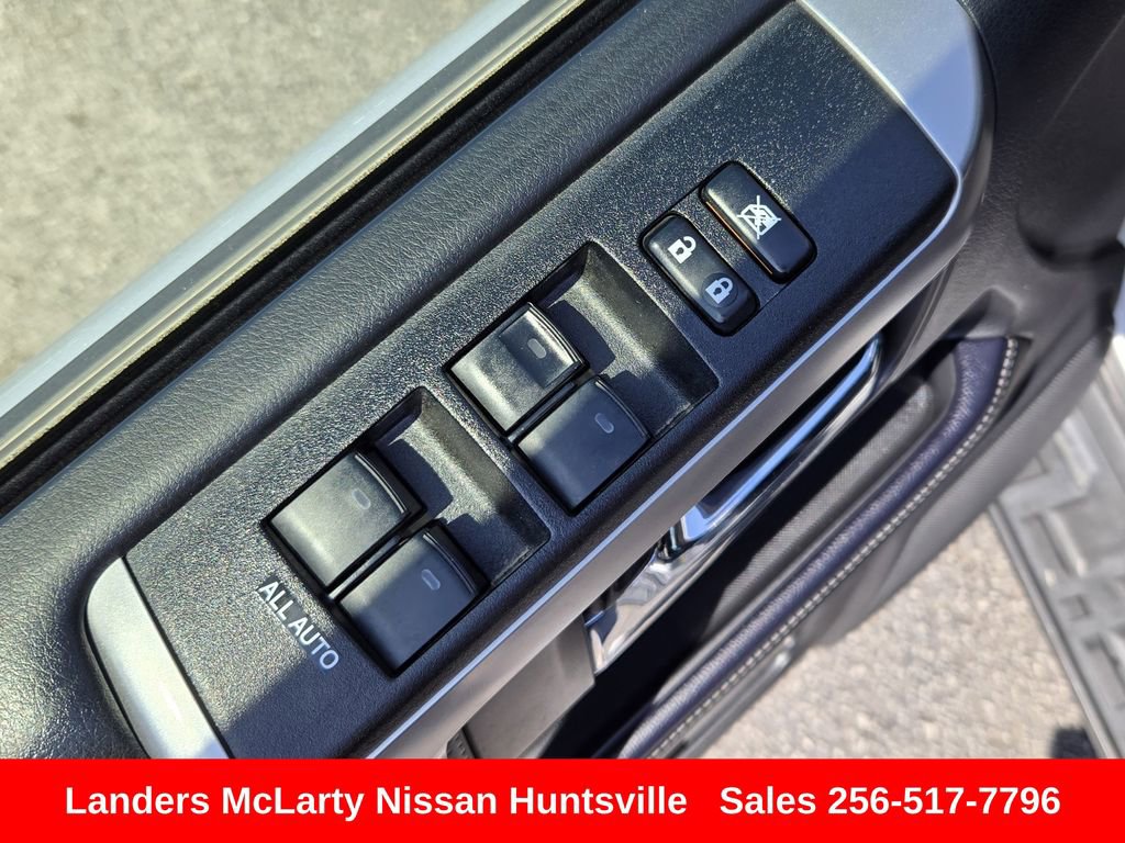 Used 2024 Toyota 4Runner SR5 AWD/4WD image 21