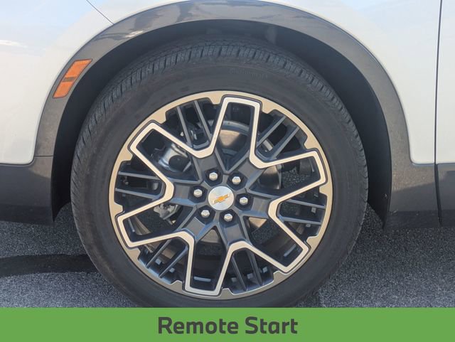 Used 2023 Chevrolet Blazer Premier w/ Enhanced Convenience Package image 12