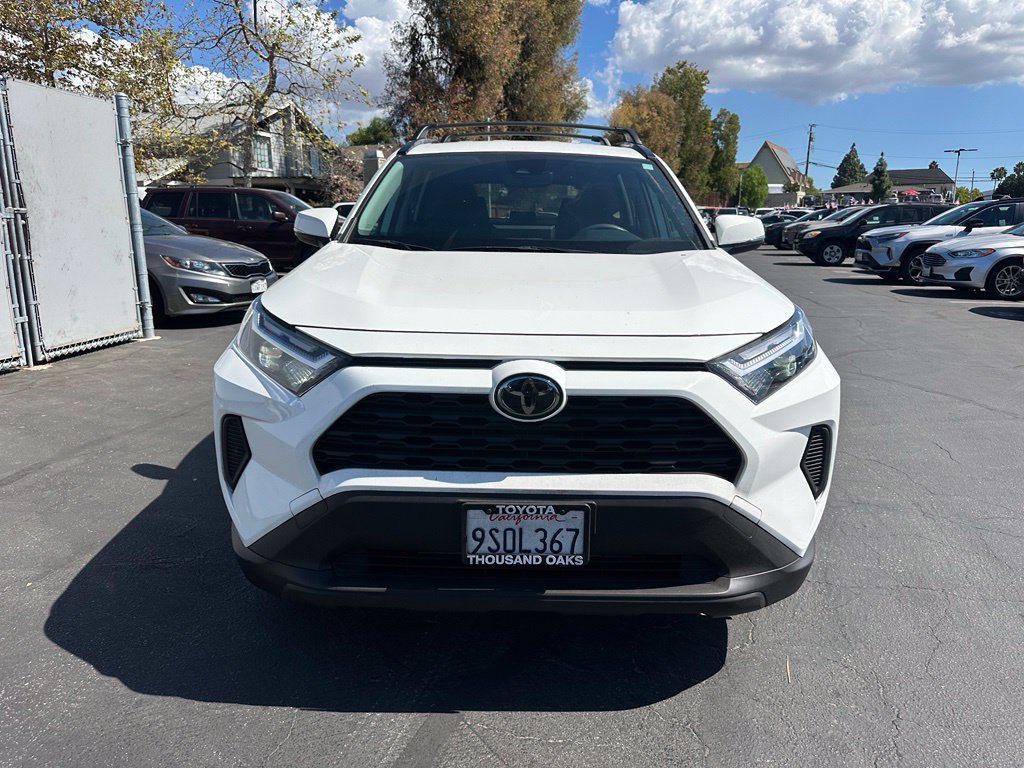 Used 2025 Toyota RAV4 XLE FWD image 6