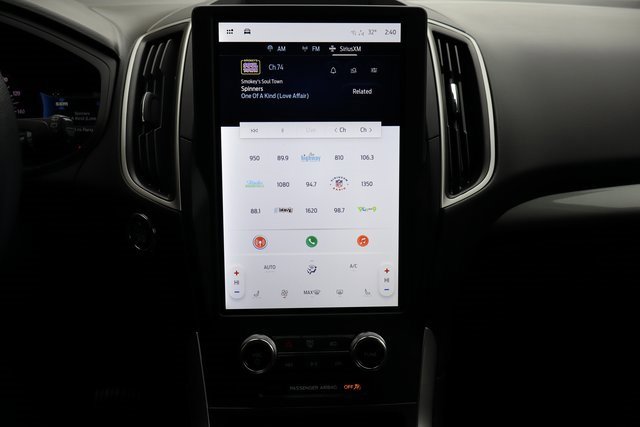 Used 2024 Ford Edge SEL image 6